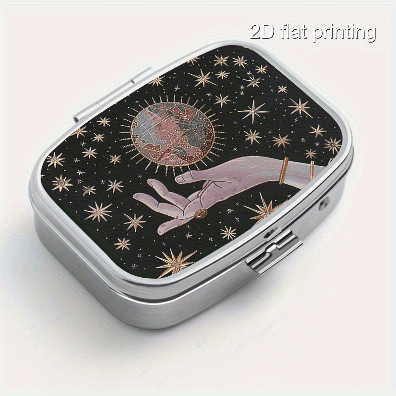 Accessories Travel Jewelry Box - Eine quadratische Metallbox mit zwei Fächern