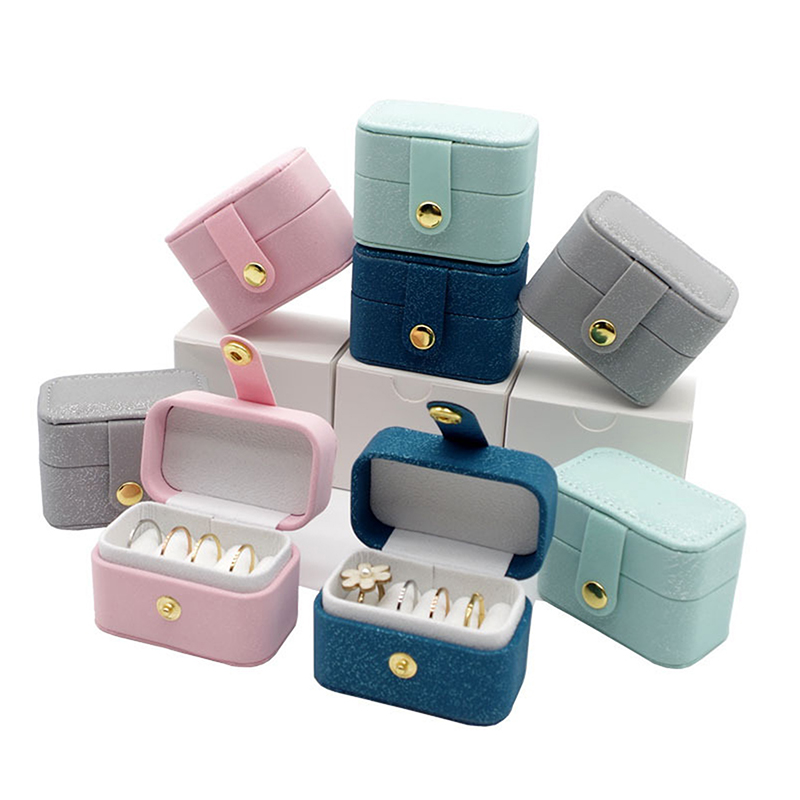 Accessories Travel Jewelry Box - Tragbare Schmuckbox aus PU-Leder für Schreibtisch
