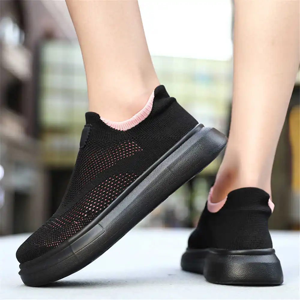 Travel Accessories On Sale - Plattform Strümpfe braune Schuhe für Frau