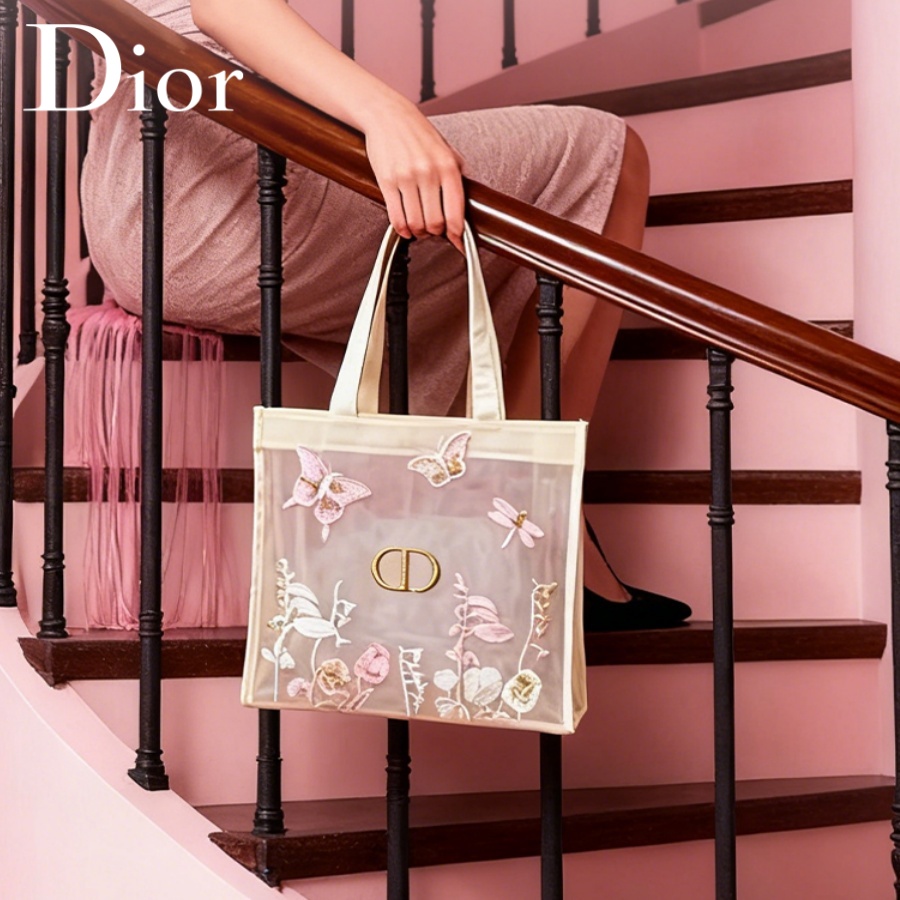Christian Dior Dior's Bag Luxu – Travel Z Bewertung und Preis