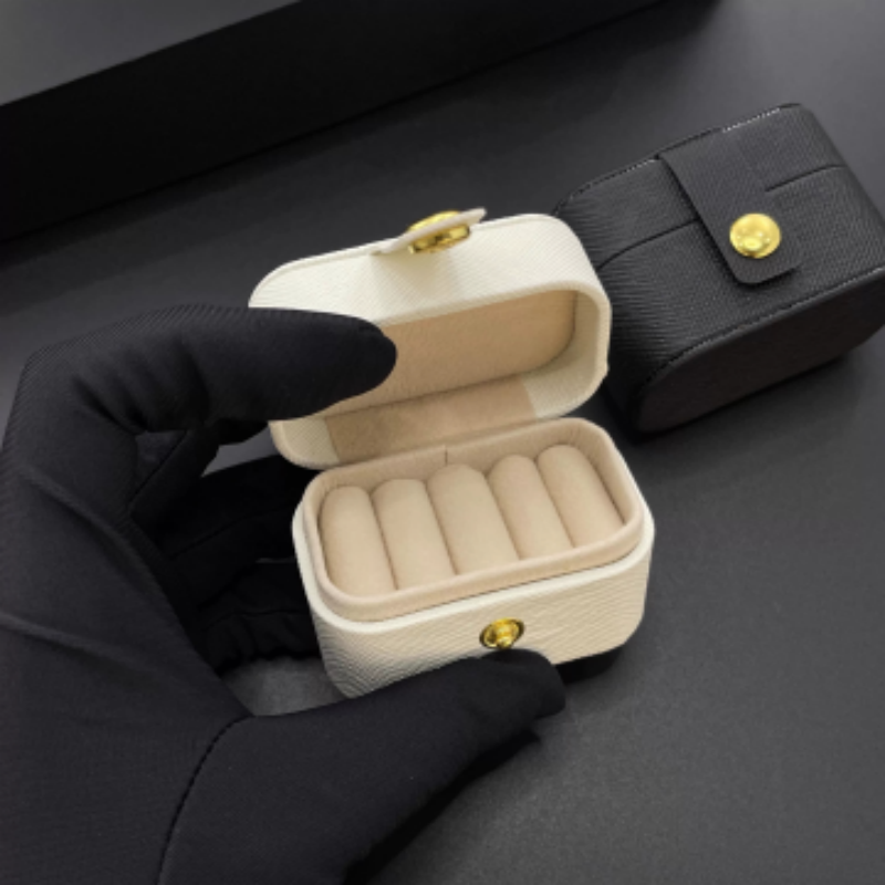 Tragbare Schmuckbox aus Leder  – Accessories Travel Jewelry Box Bewertung und Preis